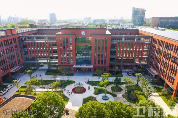 上海东海职业技术学院护理系校园环境2